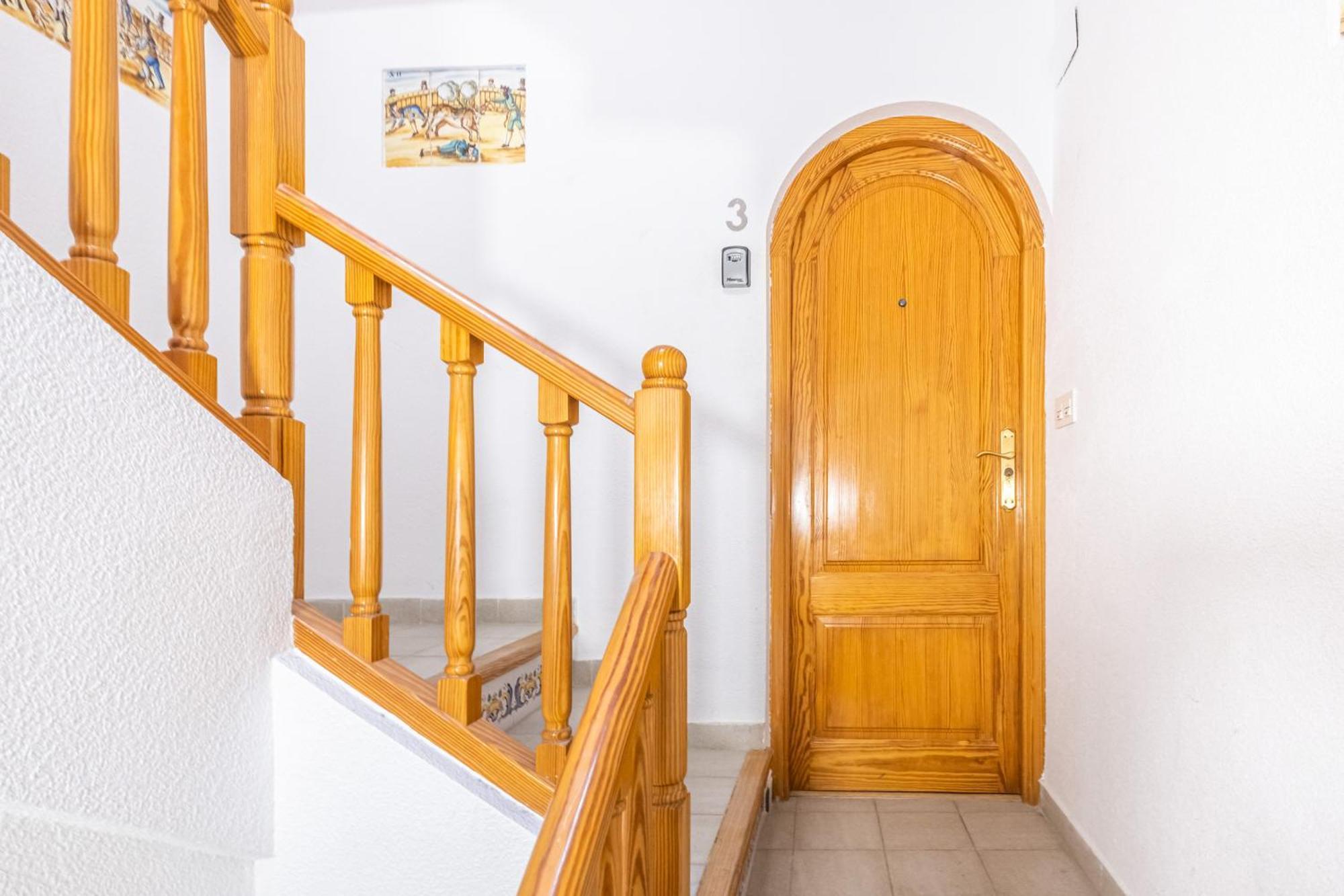 Apartamentos El Castell Benidorm Old-Town מראה חיצוני תמונה