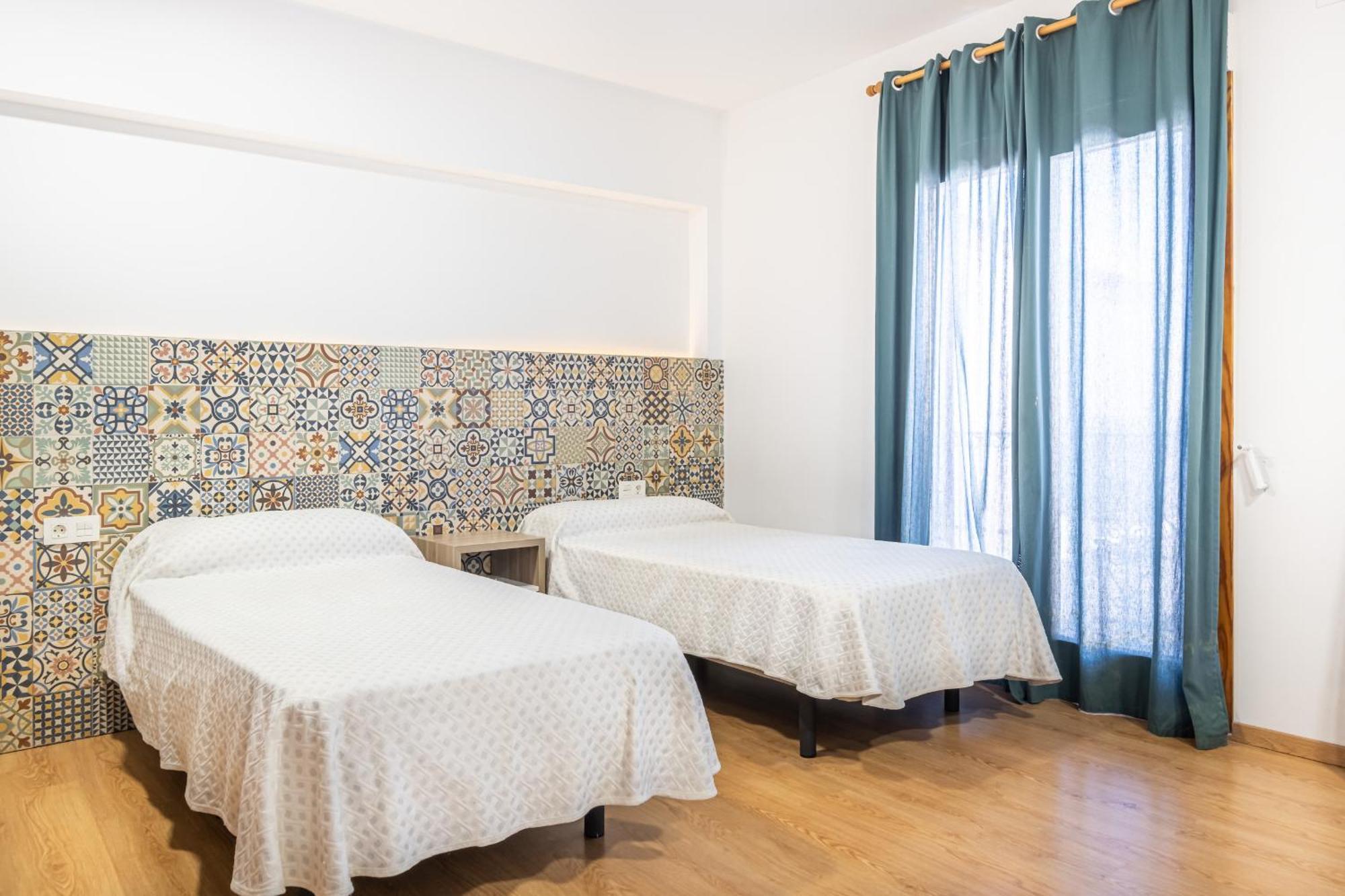 Apartamentos El Castell Benidorm Old-Town מראה חיצוני תמונה