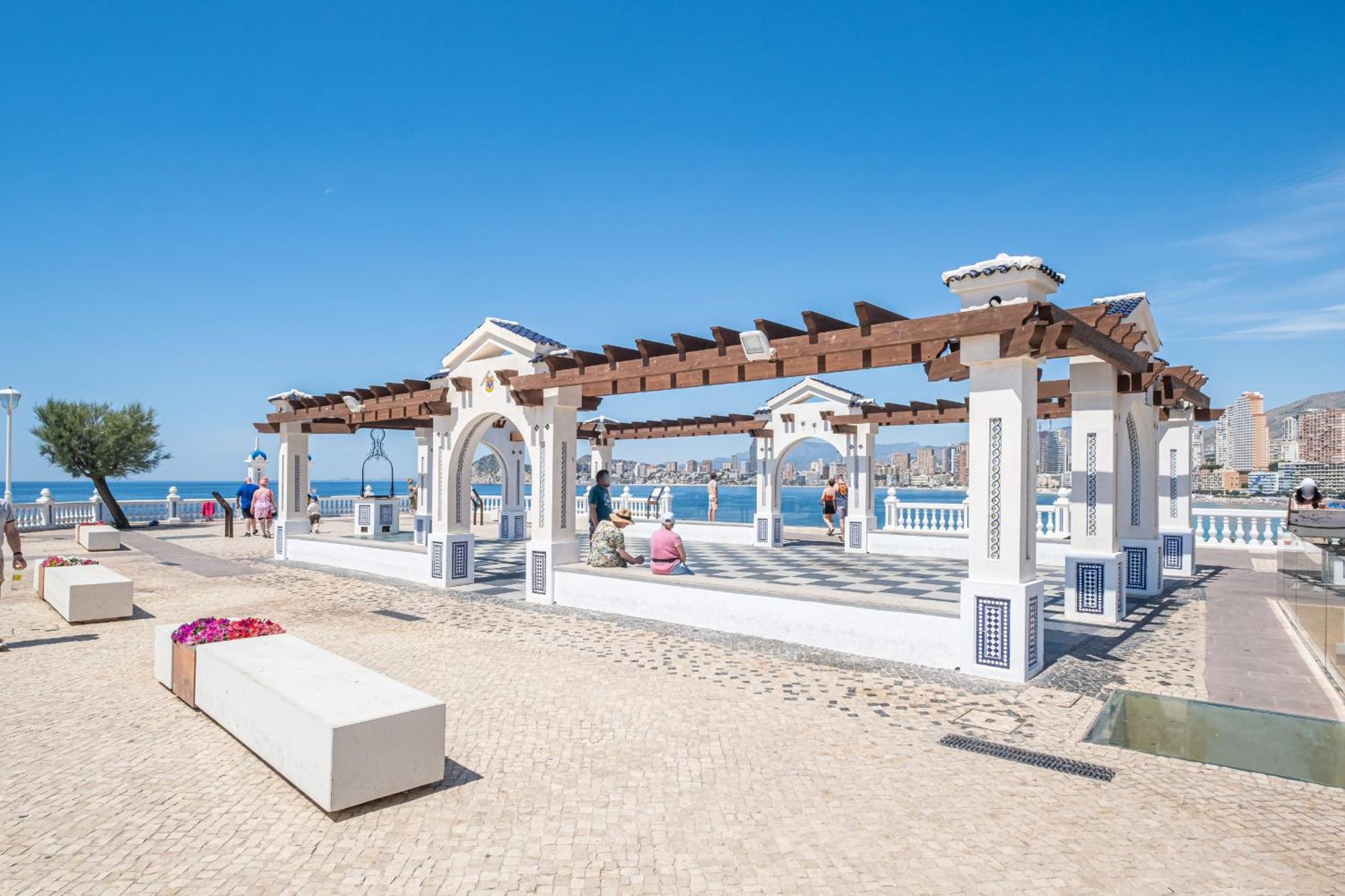 Apartamentos El Castell Benidorm Old-Town מראה חיצוני תמונה