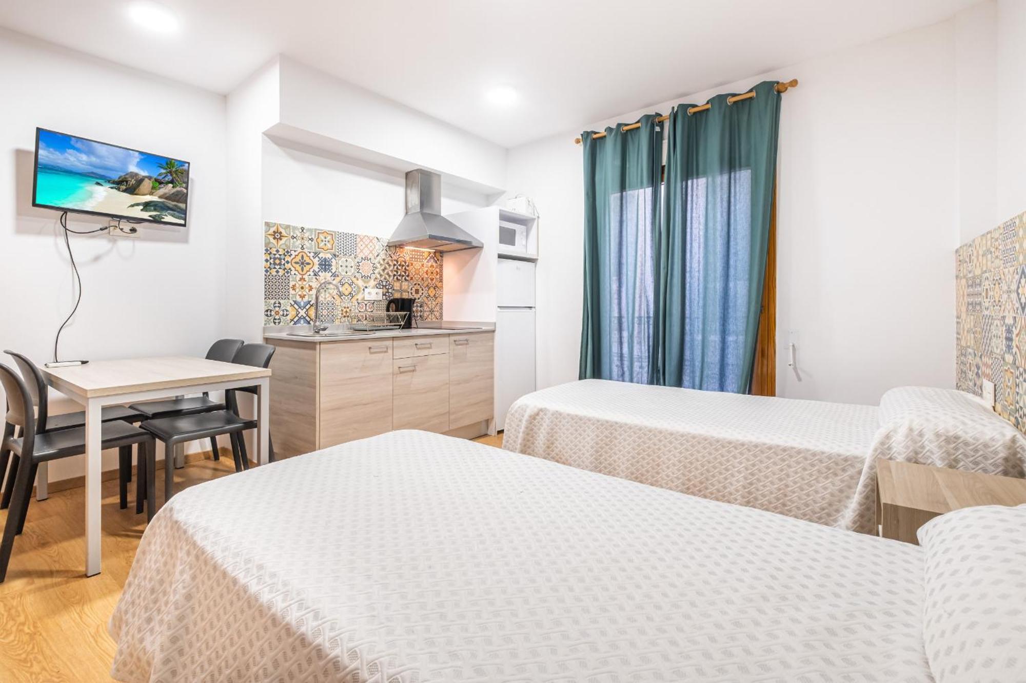 Apartamentos El Castell Benidorm Old-Town חדר תמונה